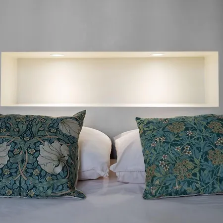 Le Ballainvilliers - Coeur De Apartament